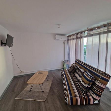 Front Cathedrale Pointe A Pitre Apartment Ngoại thất bức ảnh