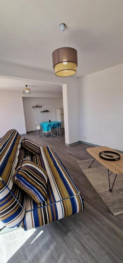 Front Cathedrale Pointe A Pitre Apartment Ngoại thất bức ảnh